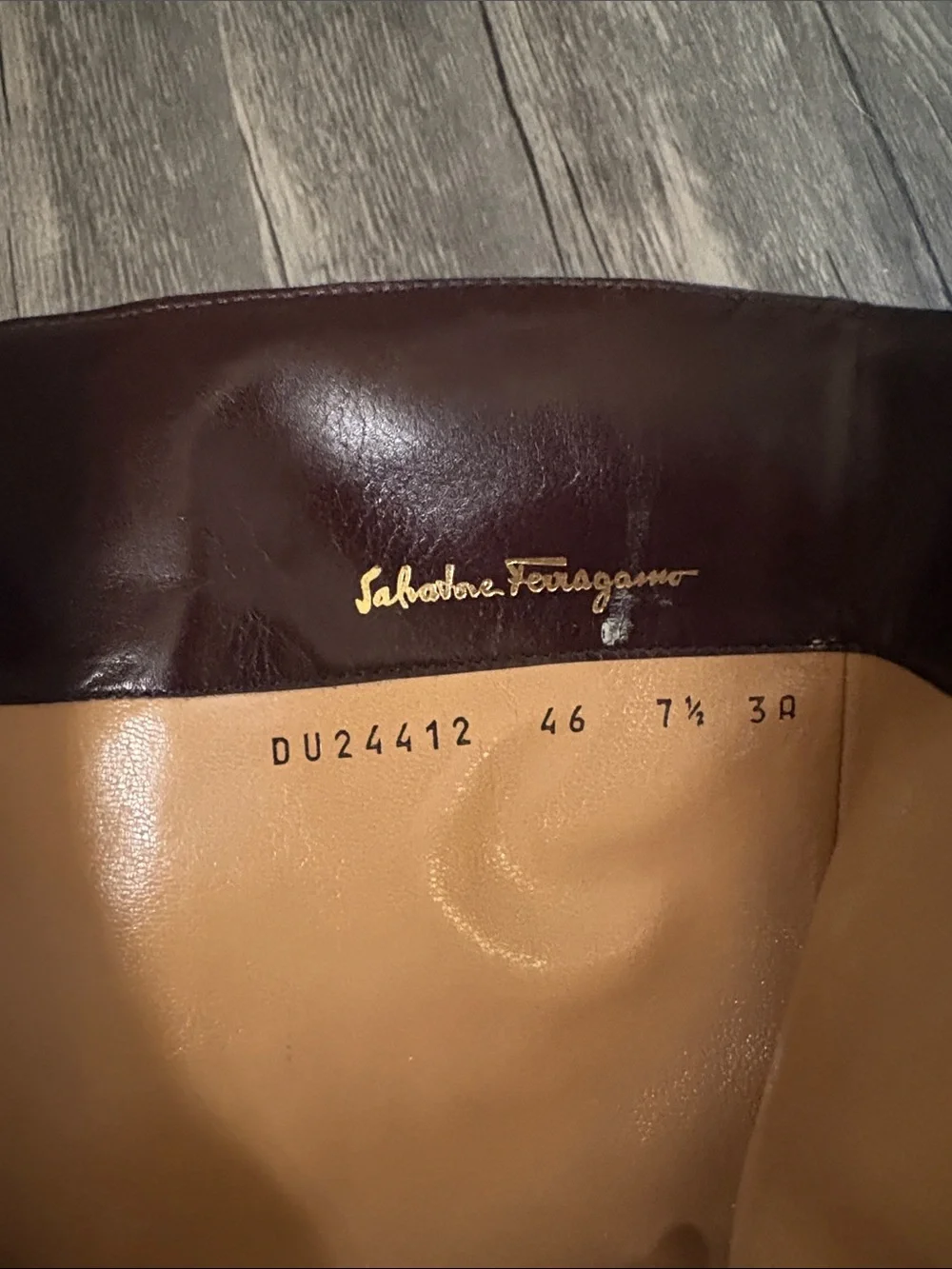 Salvatore Ferragamo brown high woman’s brown boot - like new Made in Italy 7.5